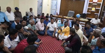 प्रधानमन्त्रीको स्वागतमा जुट्यो एमाले, परवानीपुरमा तयारी बैठक सम्पन्न