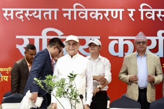 चुनावपछि ओली पहिलोपटक सार्वजनिक कार्यक्रममा सहभागी (तस्बिरहरू)