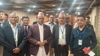 अन्तर्राष्ट्रिय भ्रमणमा पर्यटनमन्त्री: पाण्डे फ्रान्सतर्फ प्रस्थान