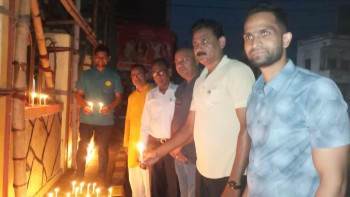 जेनजी आन्दोलनका सहिदको सम्झनामा घन्टाघरमा दीप प्रज्वलन