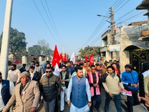 वीरगञ्ज–१४ मा प्रदीप यादवको तीव्र घरदैलो अभियान, कामको मूल्याङ्कनका आधारमा निर्णय लिन आग्रह