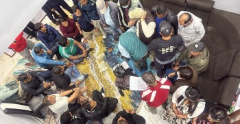 ललितपुरको ग्रिन सिटी भिल्लाबाट जुवा खेल्दै २१ जना रंगेहात पक्राउ , ९ लाख बरामद