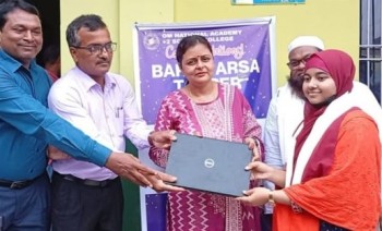 पर्सा–बारामै सर्वोत्कृष्ट जीपीए ल्याउने छात्रा खातुनलाई ओम नेशनल कलेजद्वारा सम्मान