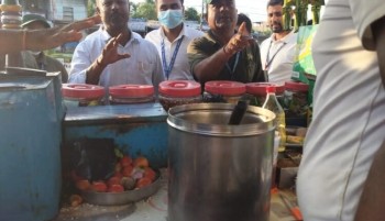 लिपनीमाल बजारमा हैजा नियन्त्रण अभियान, अध्यक्ष कुर्मीको नेतृत्वमा सञ्चालन