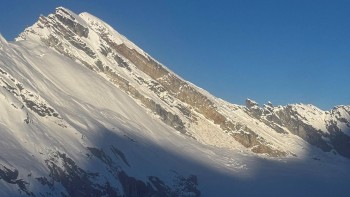 यलुङ रि हिमपहिरोमा परेको ९ महिनापछि भेटियो पाँच जनाको शव