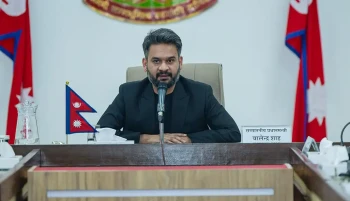 महिला उद्यमीसँग छलफल गर्दै प्रधानमन्त्री बालेन