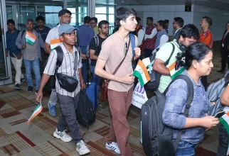 इरानबाट दुई सय ८२ भारतीय स्वदेश फर्किए 