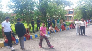 खाना नपाएपछि होल्डिङ सेन्टरका सुकुमवासी आन्दोलित