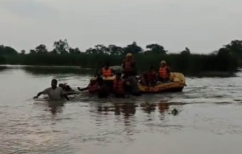 लाल बकैया नदीमा डुबेर बेपत्ता तीन बालबालिकामध्ये दुईको शव फेला, एक अझै बेपत्ता