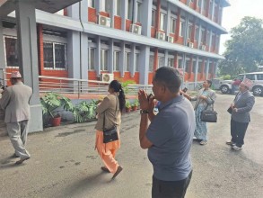 शिक्षा ऐन जारी गर्न आज अन्तिम दिन, सिंहदरबारमा शिक्षक महासंघको धर्ना