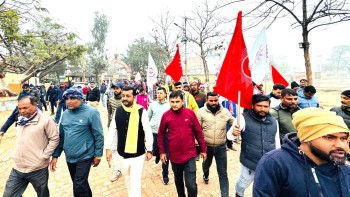 नगवामा प्रदीप यादवप्रति जनलहर, घरदैलो मार्फत जनताले दिए जितको आर्शिवाद