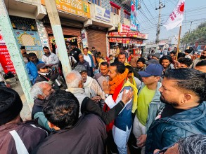 वीरगञ्ज - १६ इनरवामा  घरदैलो, गणतन्त्रको रक्षा गर्न  ओली नेतृत्वको सरकार आवश्यक : उम्मेदवार प्रदीप यादव