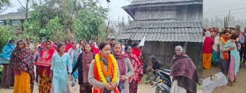 झाबराहामा एमाले उम्मेदवार रिमा कुमारी यादवको भव्य स्वागत, फूलमाला र नाचगानसहित स्थानीयले गरे सम्मान