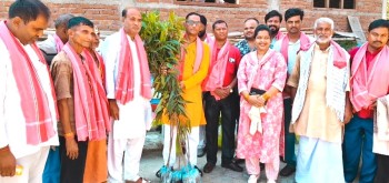 हनुमान मन्दिर परिसरमा वृक्षारोपण, विकासमा एकताका लागि जोड