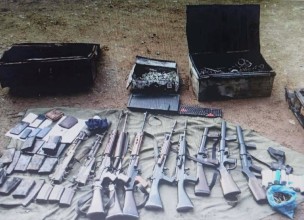 नेपाली सेनाद्वारा १३५ नाल हतियार बरामद