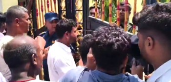 सूचना नपाएपछि धोवनी गाउँपालिकामा स्थानीयद्वारा तालाबन्दी