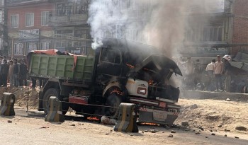 टिप्प्परको ठक्करबाट स्कुटर चालकको मृत्यु भएपछि बनेपा तनावग्रस्त 