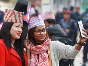 आज १३औँ राष्ट्रिय पोसाक र टोपी दिवस मनाइँदै