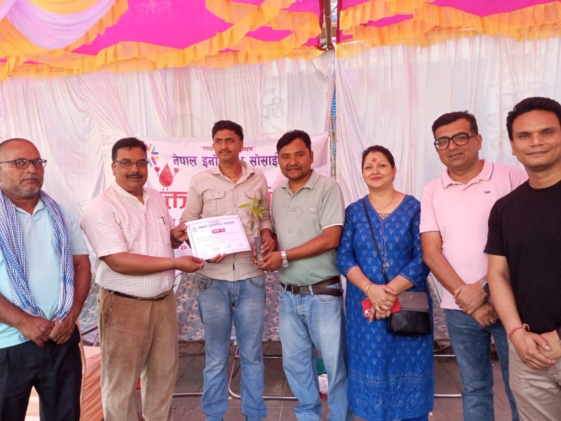 नेपाल इनोभेटिभ सोसाइटीद्वारा  रक्तदान ,६ महिला सहित ५९ जनाले दिए रगत