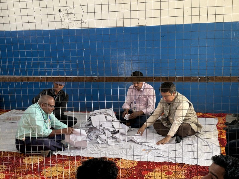 झण्डै २४ घण्टा पछि वीरगञ्जको ठाकुरराम बहुमुखी क्याम्पसको मतगणना शुरु