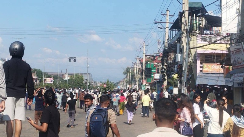 कुटपिटका दोषी पक्राउ गर्ने आश्वासनपछि सहमति बाराको सिमरामा जेन–जी आन्दोलन स्थगित, यातायात सुचारु