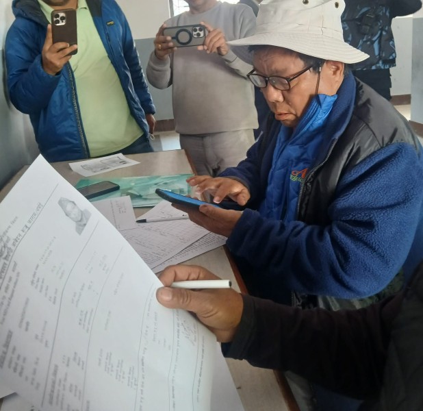 म्याग्दीबाट महाविर पुनले गरे उम्मेदवारी दर्ता