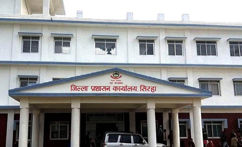 सिरहामा भारतीय नागरिकलाई नागरिकता दिलाउने नक्कली बुवा बन्ने पक्राउ