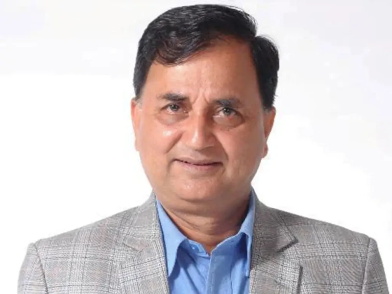 ओलीको अनुपस्थितिमा पार्टी सञ्चालनको जिम्मेवारी ईश्वर पोखरेललाई प्रदान      