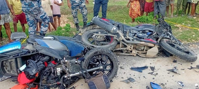 काठमाडौं जडीबुटीमा स्कुटर दुर्घटना, दुई युवाले गुमाए ज्यान