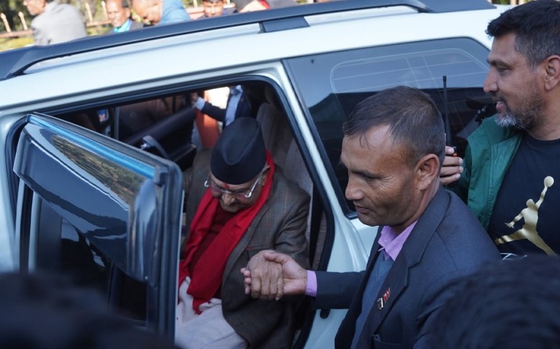 भृकुटीमण्डपमा शपथको तयारी, ओली आइपुगे