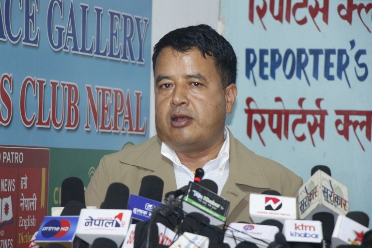 केपी ओलीलाई छोए देशभरि आगो बल्ने महेश बस्नेतको चेतावनी