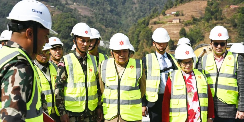 राष्ट्रपति पौडेलद्वारा काठमाडौँ–तराई मधेश द्रुतमार्ग आयोजना गर्न नेपाली सेनालाई निर्देशन