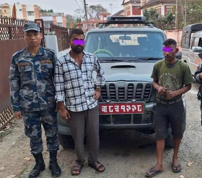 भारतीय नम्बर प्लेटको स्कर्पियोमा नक्कली नेपाली नम्बर प्लेट प्रयोग गरेको आरोपमा दुई जना पक्राउ
