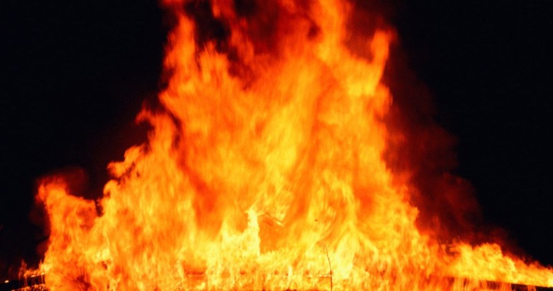 काभ्रेपलान्चोकको वनमा आगलागि, आगो नियन्त्रण बाहिर