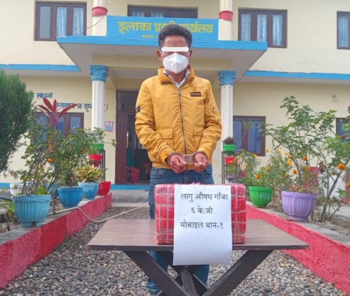 ६ किलो अबैध लागू औषध गाँजा सहित १ जना पक्राउ