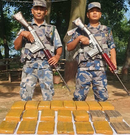 पोखरियाबाट १९ किलो चरेस बरामद