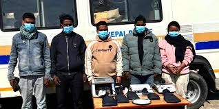 चोरी पैठारीको २० किलो चाँदीसहित पाँच पक्राउ
