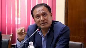 कुलमान घिसिङलाई स्पष्टीकरण सोध्ने मन्त्रिपरिषद्को निर्णय