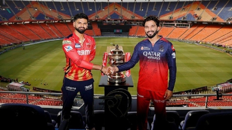 आईपीएल क्रिकेटको उपाधिका लागि आज बेङ्गलुरु र पन्जाब भिड्दै