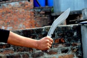 सिराहामा भाईले गरे आफ्नै दाई माथि खुकुरी प्रहार 