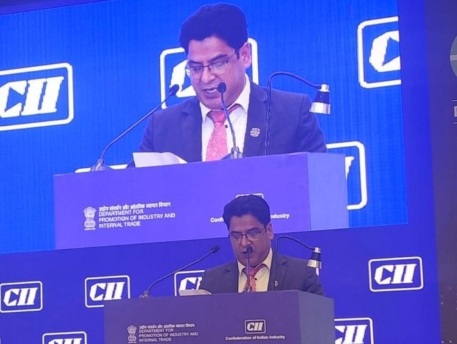 उद्योग, वाणिज्यमन्त्री भण्डारीले नेपालमा लगानी गर्न विदेशी लगानीकर्तालाई गरे आह्‍वान