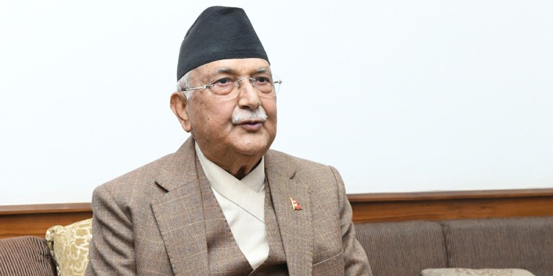 एक साता लामो गृहजिल्ला बसाइ पूरा गरी काठमाडौँ फर्किए  ओली