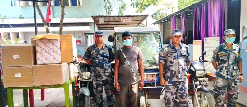 सशस्त्र प्रहरी वीरगञ्जद्वारा १० लाख रुपैयाँ बराबरको अवैध औषधि बरामद