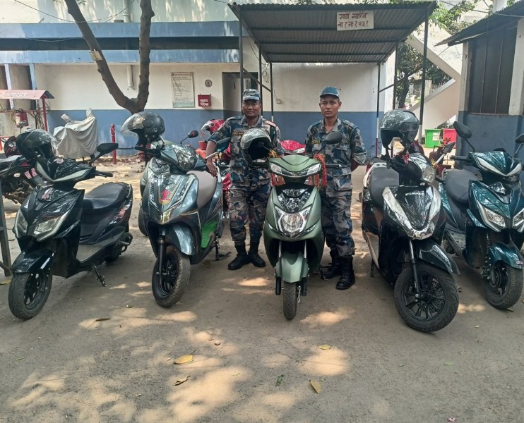 वीरगञ्ज भन्सारद्वारा अवैध ई–स्कुटरको सूची सार्वजनिक