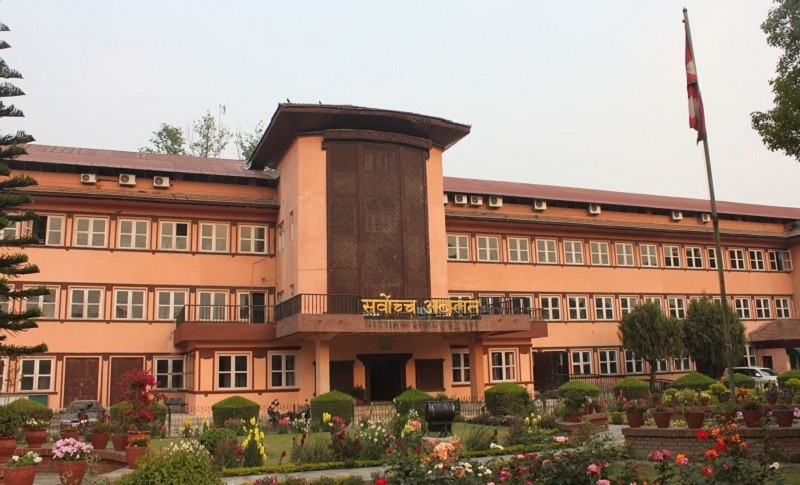 सामाजिक सञ्जाललाई दर्ता गराएर मात्र चलाउन दिन सरकारलाई सर्वोच्च अदालतको आदेश