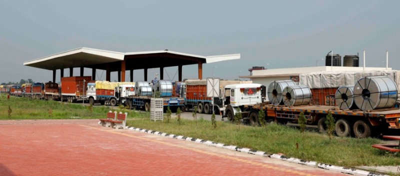 वीरगञ्ज भन्सारबाट चार महिनामा १३ अर्बको सामान निर्यात